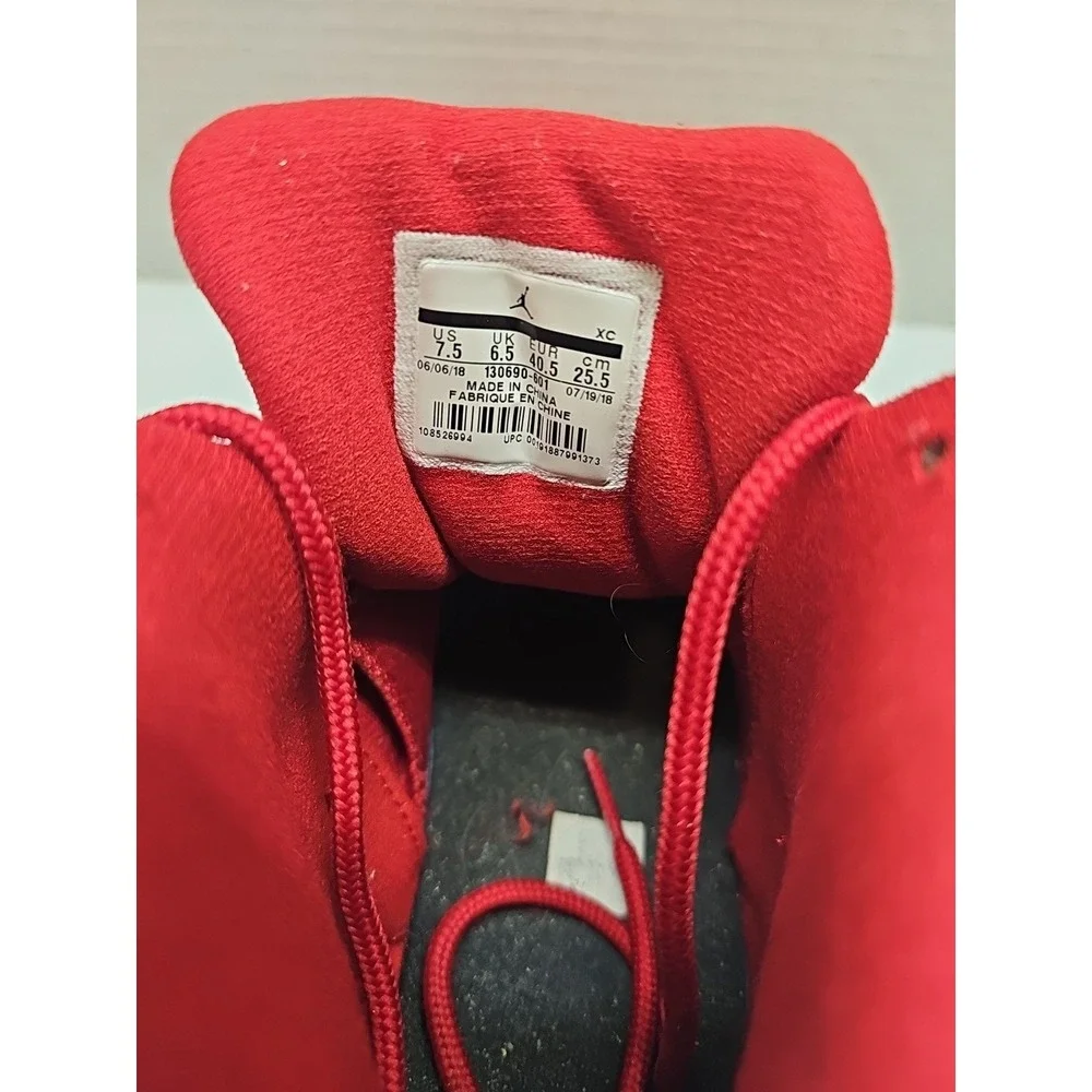 Jordan Air Jordan 12 Retro Gym Red Black 130690-601 2018 Men's Sneaker Size 7.5